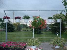 Hanging Basket Bar – Hanging Basket Bar For 10′ Fence Panel